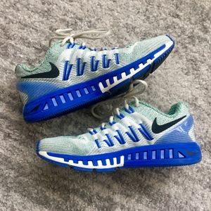 Nike Air Zoom Odyssey Women's in Sail/Green/Blue